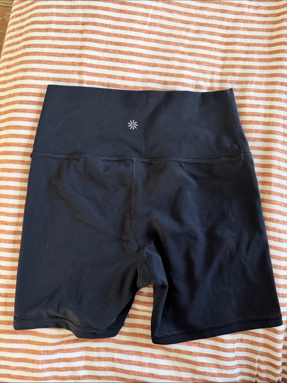 Athleta Transcend 5” Short